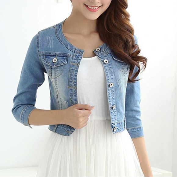 Women's Short Denim Jacket Round Neck-Three Quarter Sleeves-Light Blue Jacket - Picture 1 of 4